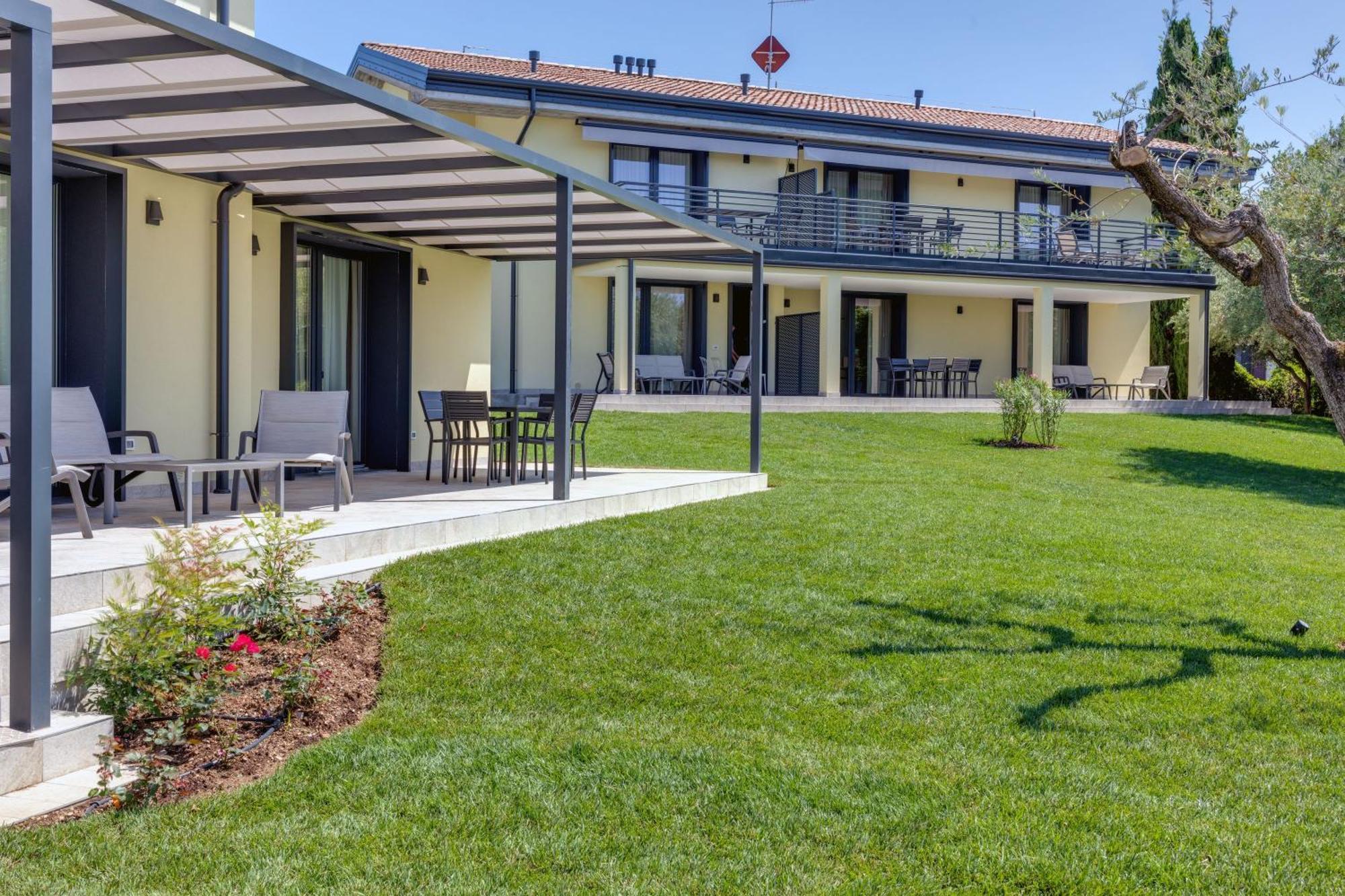 Oleandro Holiday Apartments Bardolino Exterior foto